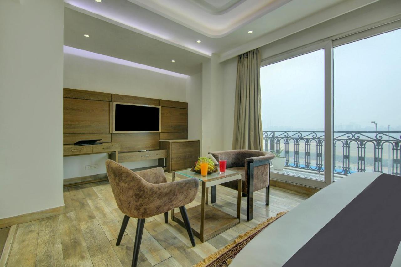 Townhouse Oak Hotel Dev Palace Delhi  Exterior foto